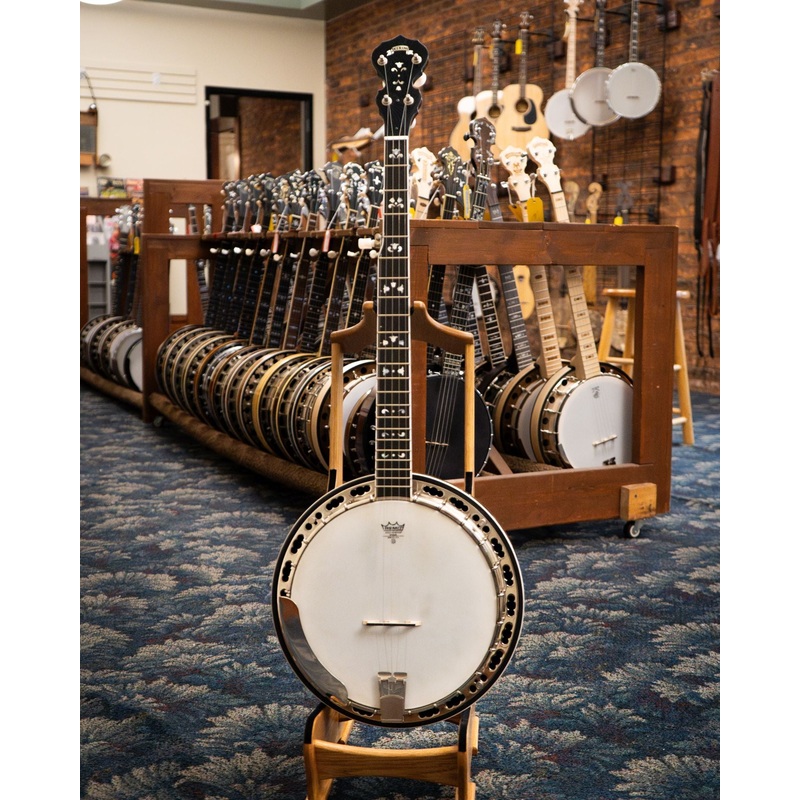 Deering Maple Blossom Resonator Banjo (1997)