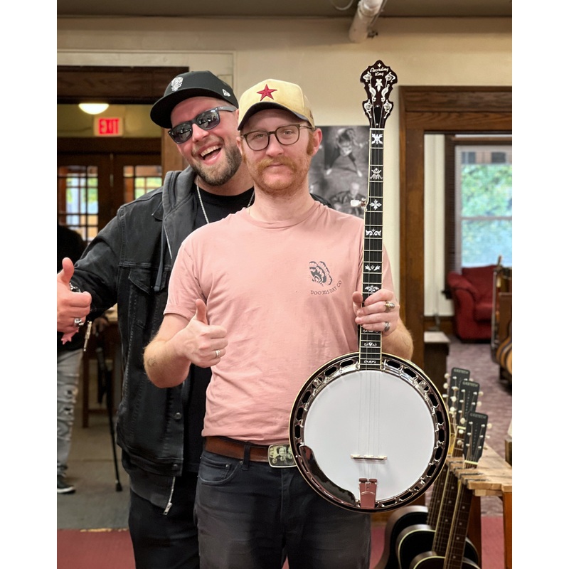 Recording King Elite 75 Flying Eagle Resonator Banjo & Case