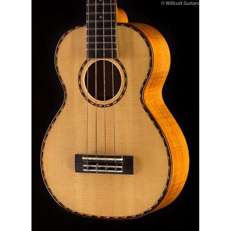 Kamaka Concert HF-2-DIS Ukulele (786)