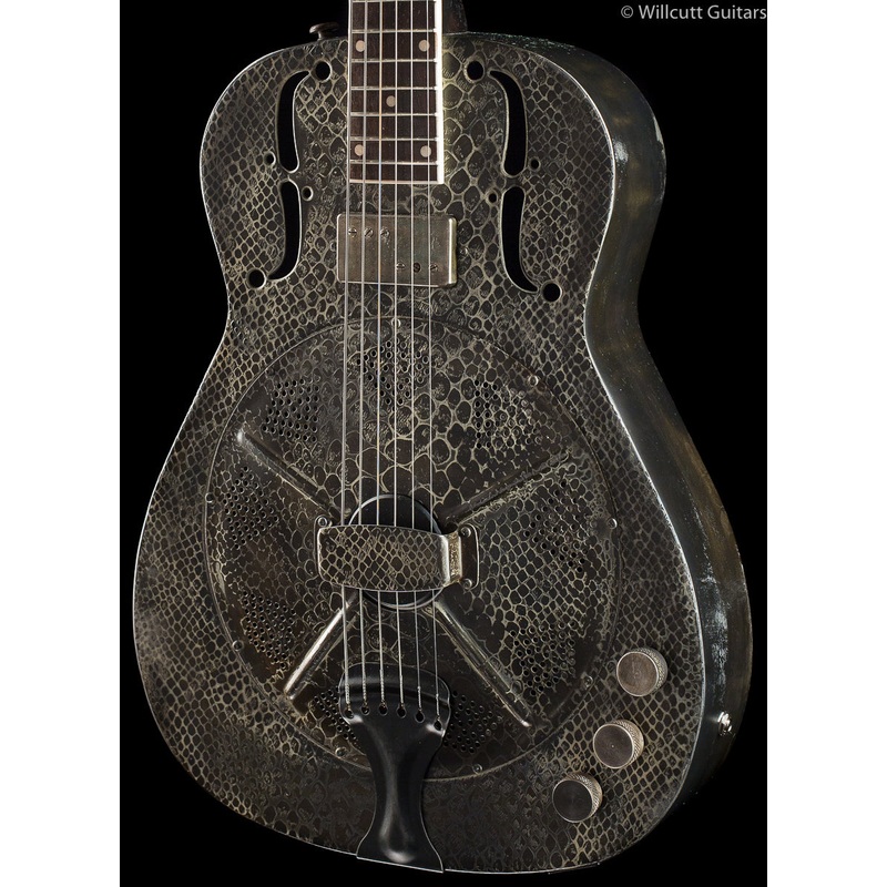 Trussart SteelReso Gator Snakeskin Cream Black (055)
