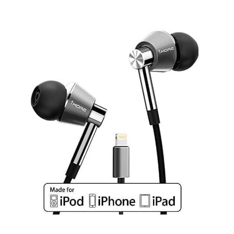 1More Triple Driver Lightning In-Ear Headphone