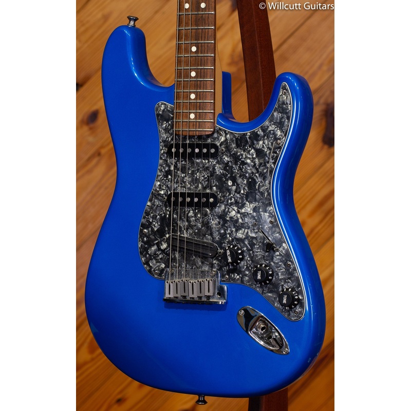 1995 Fender American Series Strat Electric Blue USED